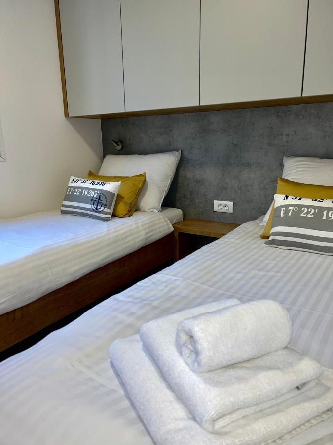 Fjaka Luxury Mobile Home - Oaza Mira Camping Croatia Drage Ngoại thất bức ảnh